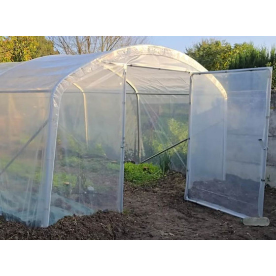 Serre de jardin en tunnel