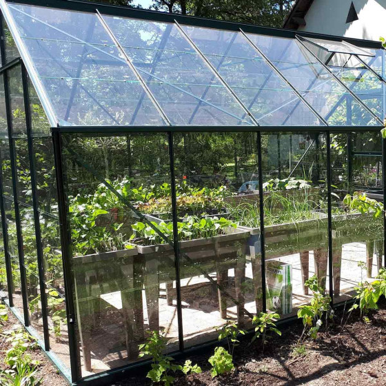 serre en verre et aluminium gris