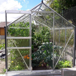 Serre de jardin en verre