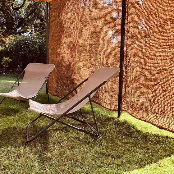 Brise vue fibre coco ombre au jardin
