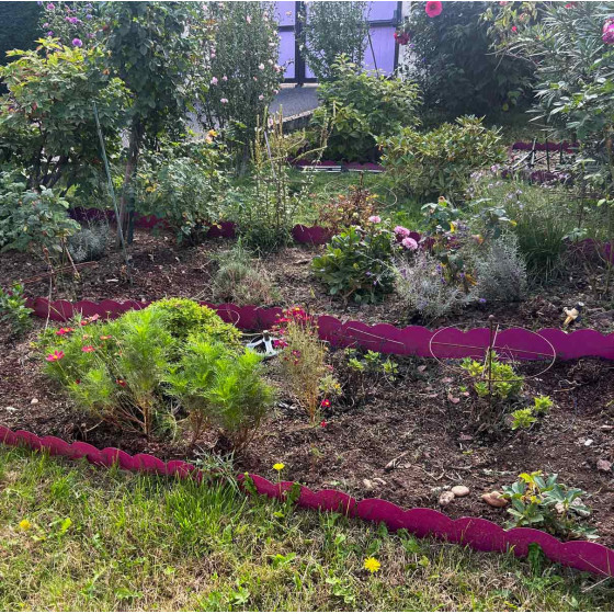 Bordure en acier ondule pour delimiter jardin