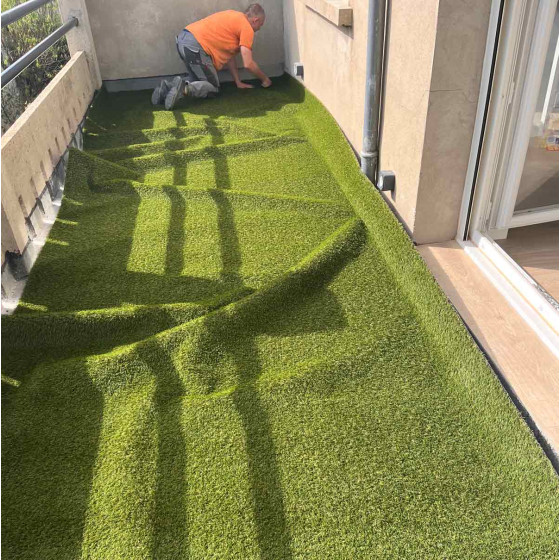 gazon synthétique pour balcon