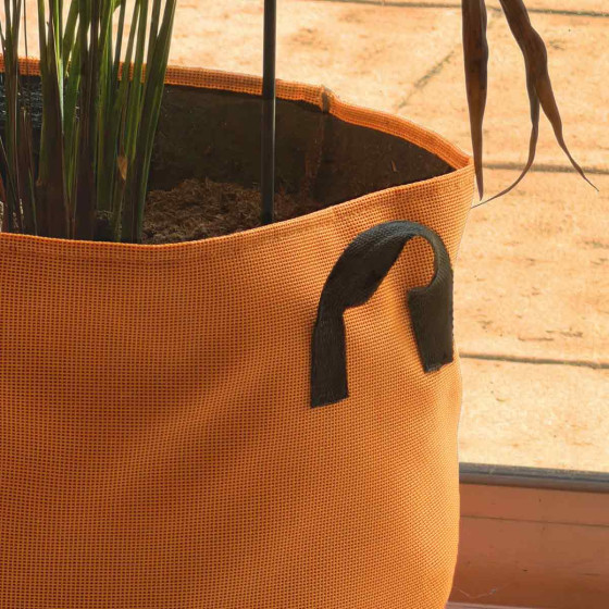 pot de plantation en tissu avec poignees robustes